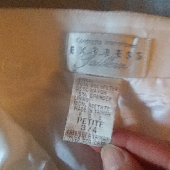 Express mini skirt-size 3/4 petite - Picture 6 of 6